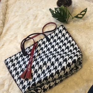 Mud Pie Houndstooth Reversible Tote